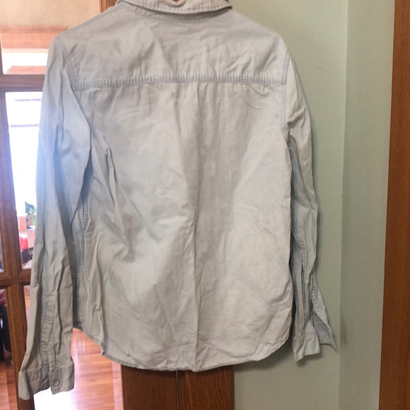 Gap button up - Picture 2 of 3